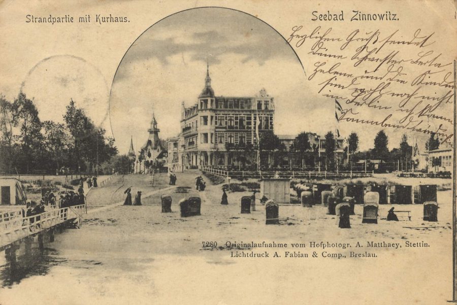 Historische Strandpartie mit Kurhaus in Zinnowitz