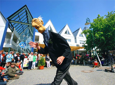 Kleinkunstfestival 2010 vor der Heringsdorfer Seebrücke