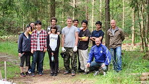 HTM: Sommercamp: Jugendliche pflegen Denkmäler